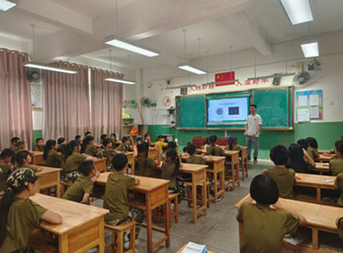 �ƌW����  �A����ҕ