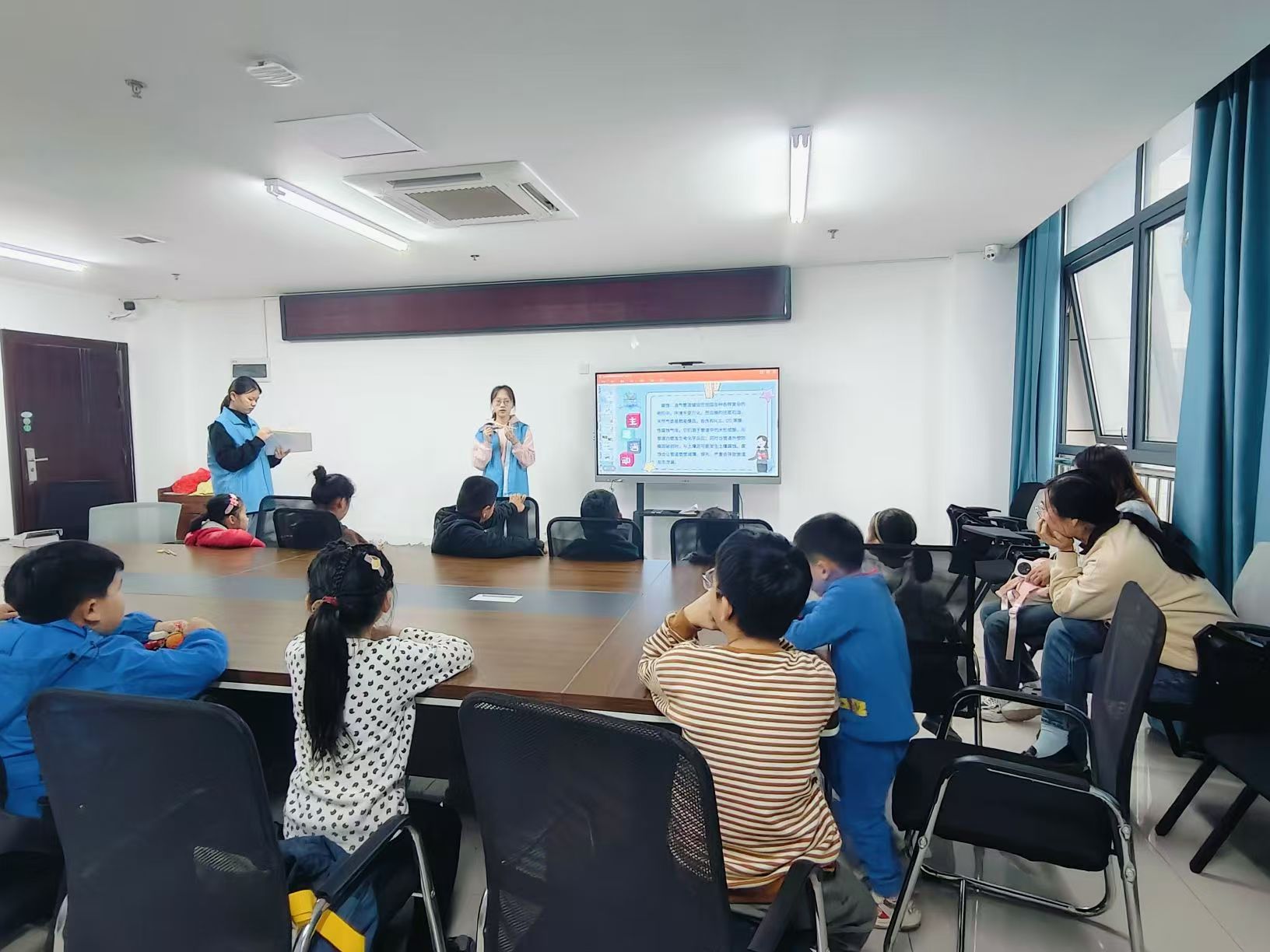 �˽�ܵ��[��������(d��ng)��ȫ��С�l(w��i)ʿ�������������t(y��)ˎ��W(xu��)�����o�ܵ������ϰ�ȫ�����v�F������