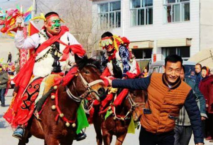 ̽����ζ���ຣ���|�����h�����з��z"���"��չʾ���A�Ļ�����