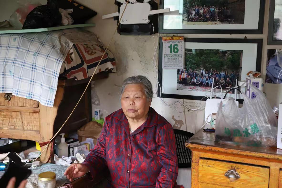 ����������W(xu��)��ý�W(xu��)Ժ�������l(xi��ng)Ұ�����`�F(tu��n)�ذ�ʯ��(ji��)���{(di��o)�мo(j��)��������