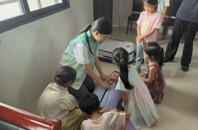 ֪�R���M�l��·���������o��ͯ�ꡪ�����״�W����ϵ���r��������`�F����ƱP������ڽ������R