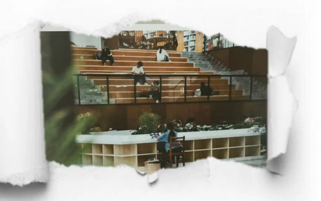 �����ഺ����˺��Ƭ��ҊУ�@��ÿһ�������ഺ�޶�