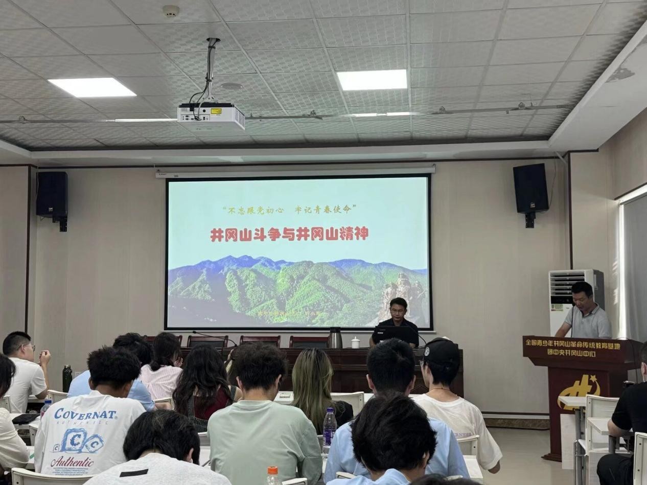 ����tɫ����֮�á���׷���tɫ���E������ͦ�ߓ���