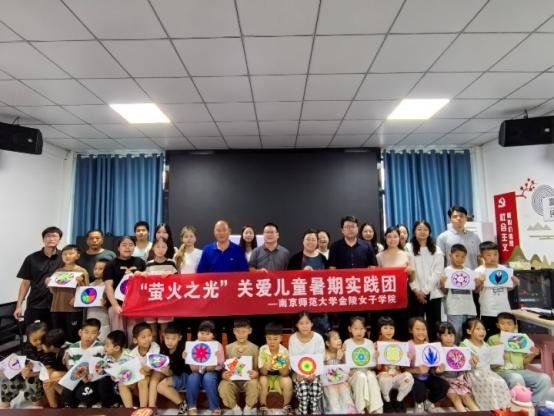 ���l���sʢ�ģ������`���ഺ�����ώ����ŮԺ��Ξ��֮�⡱���K�������