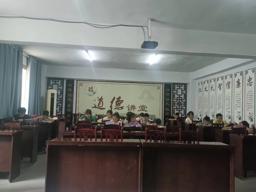 �f��ͯ�� ����δ����������ʯ�ʹ�W���`�F����^�_չ����֧���c�P�ۻ��