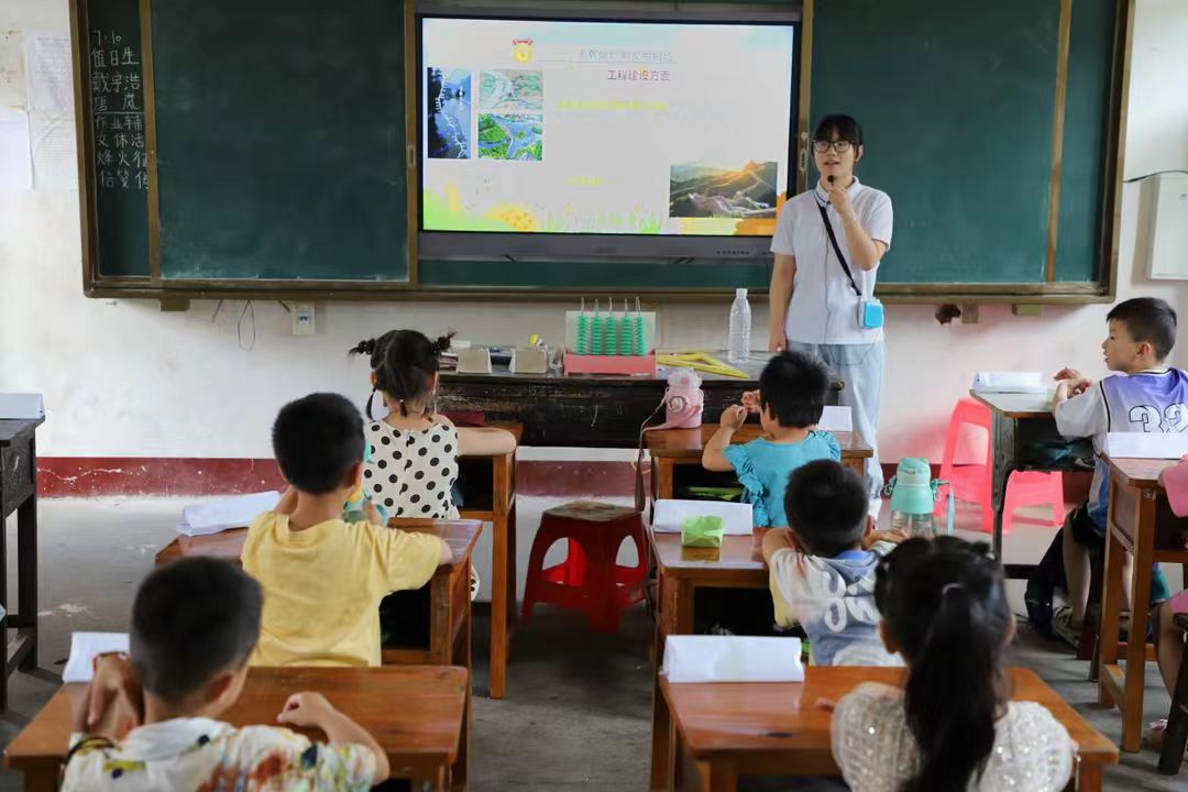 �������A�Ļ���̽�����y����