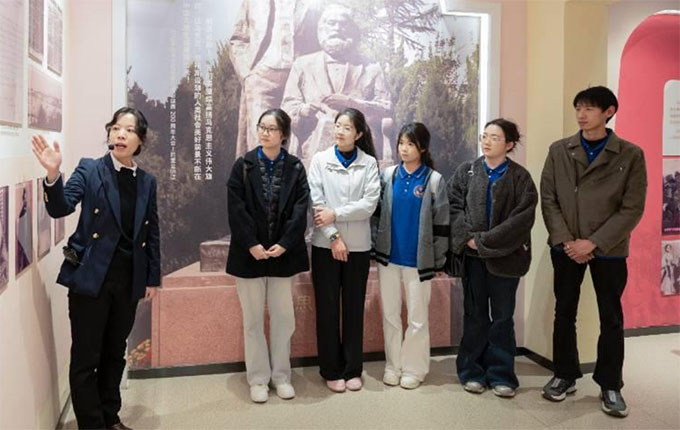 ����ؔ���WԺ�����R��˼���x�����B���̡���ࡱ�W�T������ʡ�FУ���^�W��