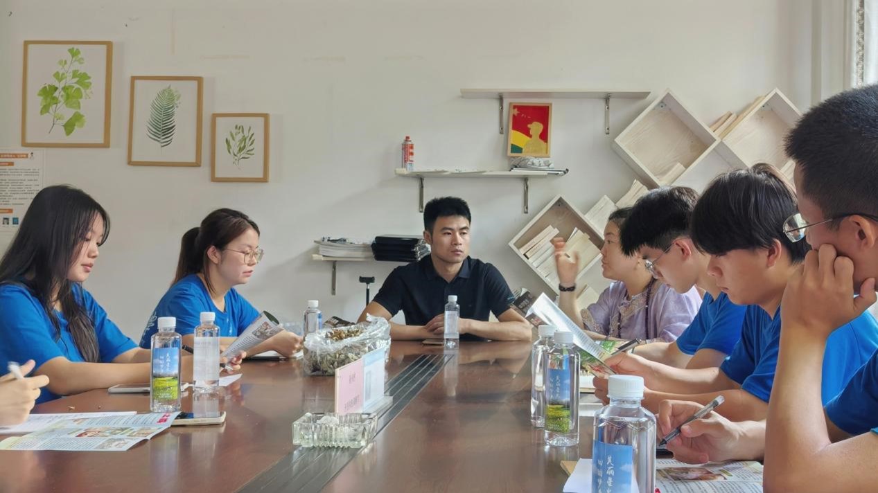 �M(j��n)�Еr(sh��)����̽�ǻ������a(ch��n)�I(y��)�}���c�ŏR����   �����L����W(xu��)���ǻ��������l(xi��ng)�ù��s�����Ĵ����������(sh��)�`�o(j��)��(sh��)��һ��