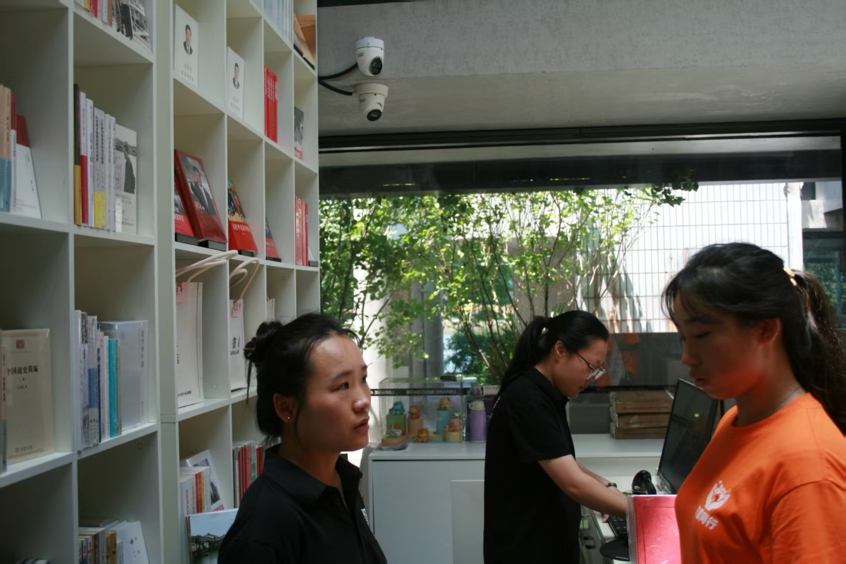 �����еı�ϲ���顪���򷻾۸������������¡�����������`�F���B�d��