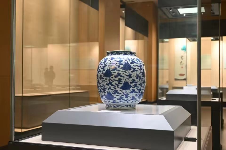 �����Ͳ����R��ɫ���`�F�մ����������^���^