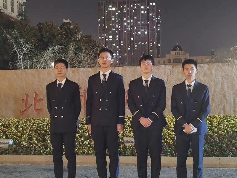 �Ͼ����պ����W(xu��)�����Є�(d��ng)�����M(j��n)���Kʡ�����б����߼�(j��)�ЌW(xu��)