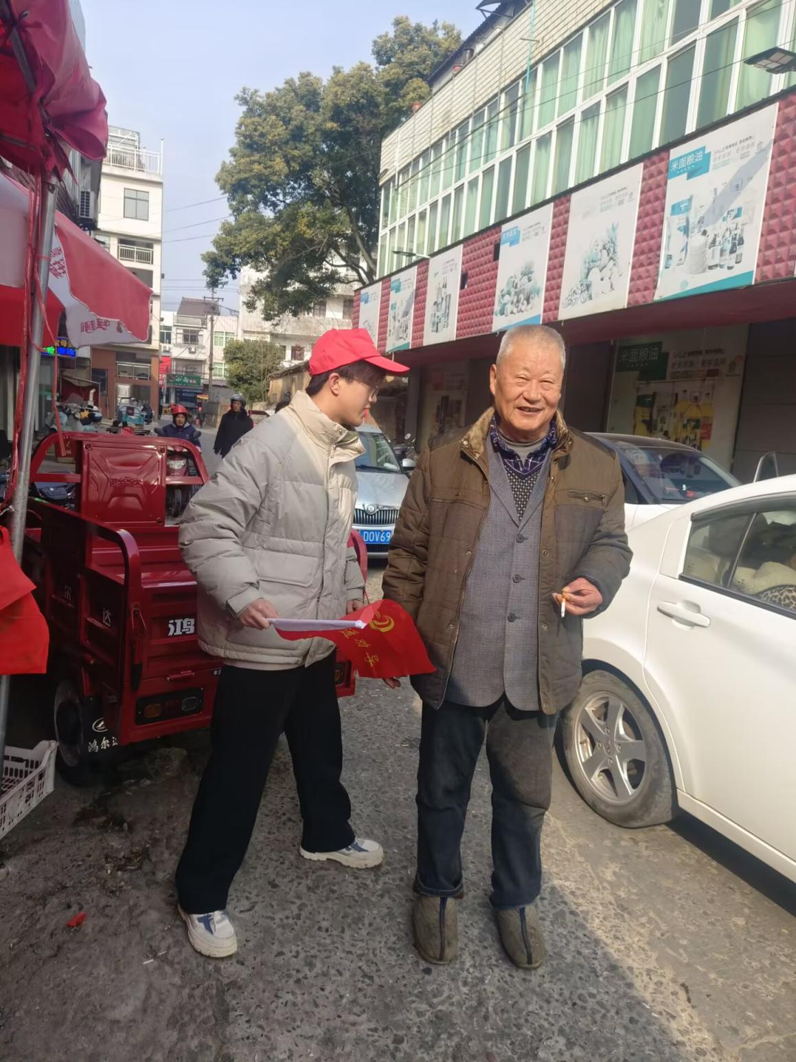 �����еġ��Ƅ�(d��ng)��ȫվ��������̶�(zh��n)��W(xu��)����(d��o)�T����ĩ�o(j��)��(sh��)