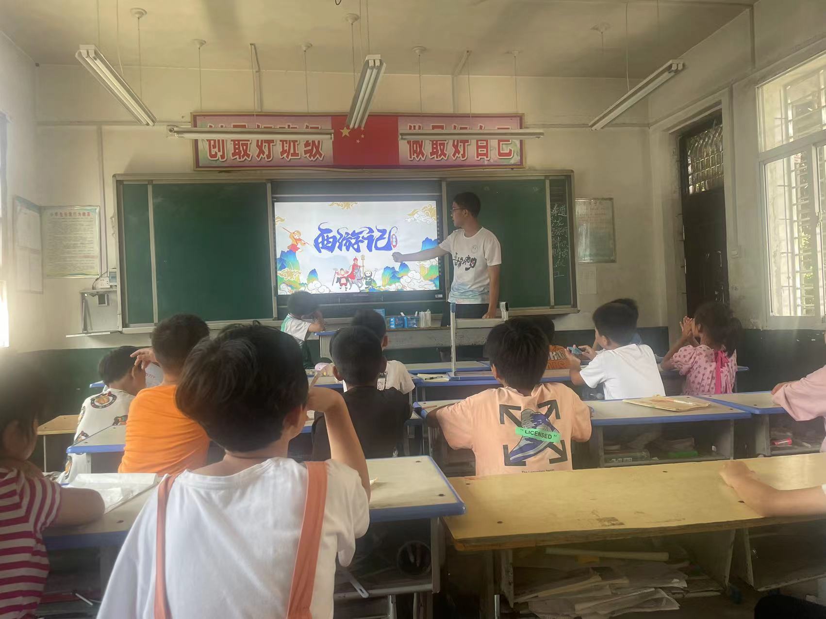 ��ʯ��ů��ԭ���ഺ�I(xi��n)֧�̡�������I(y��ng)���M(j��n)����