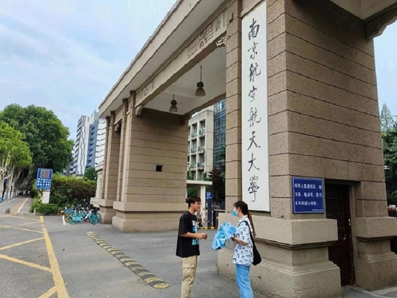 ���չ��I��W�W��������`���������ʼ���ģ��b����