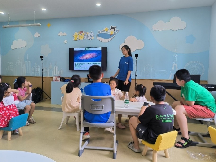 ���˰و���������δ����|ͬ�ġ�ͯ���У�����δ��