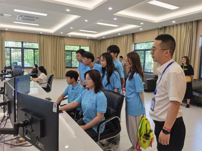 �Ӻ���W���oˮѲ�������`�У�������Ϣ��֪�R�����c����ˮ������