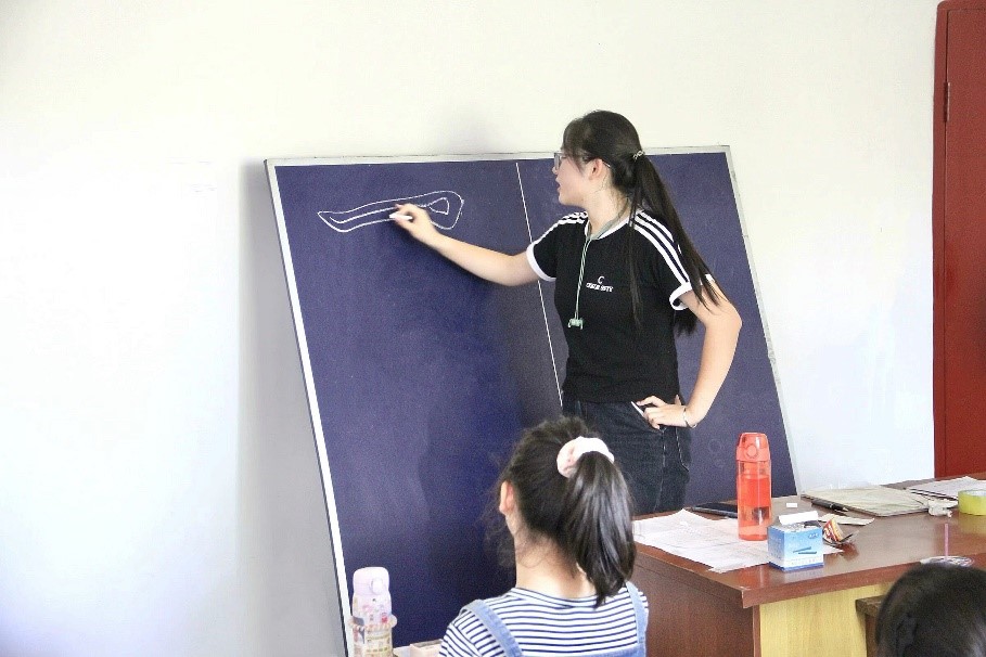 �ČWԺ�����;��ī퍂�־�����ڌ��`�F�_չӲ�P������ɫ�n