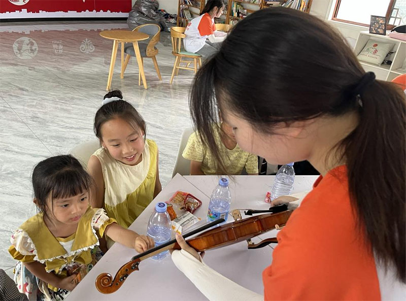 ���г��أ������c���ɵ�ů���ں������н��R