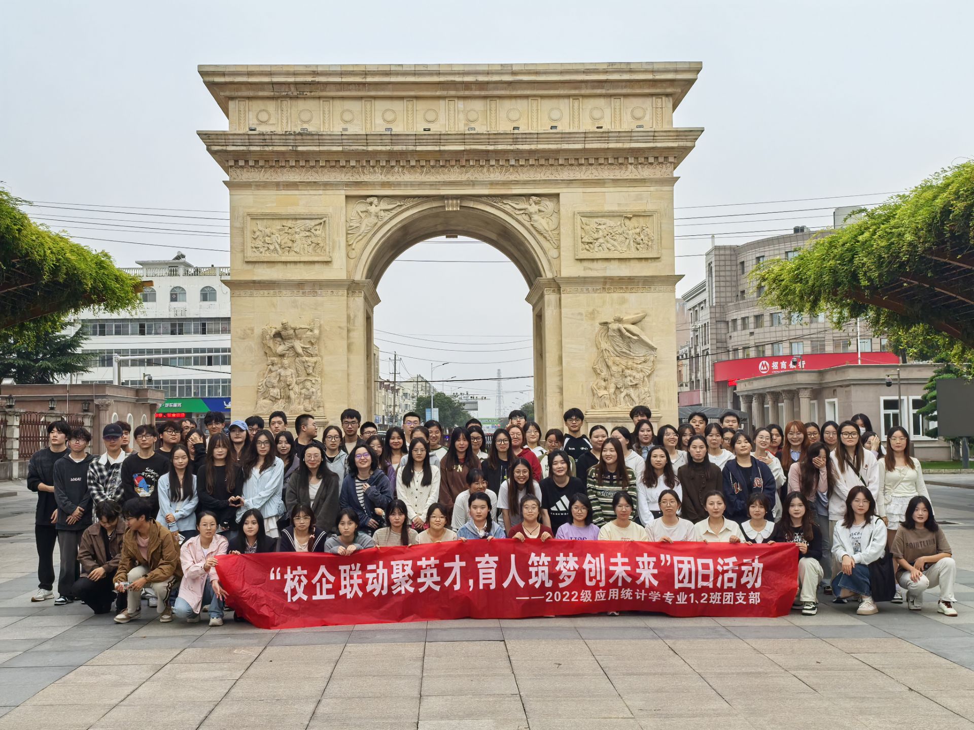 ��(sh��)�`�c(di��n)���ഺ�����M(j��n)�P(y��ng)�ӽ�ˎ�I(y��)���P��