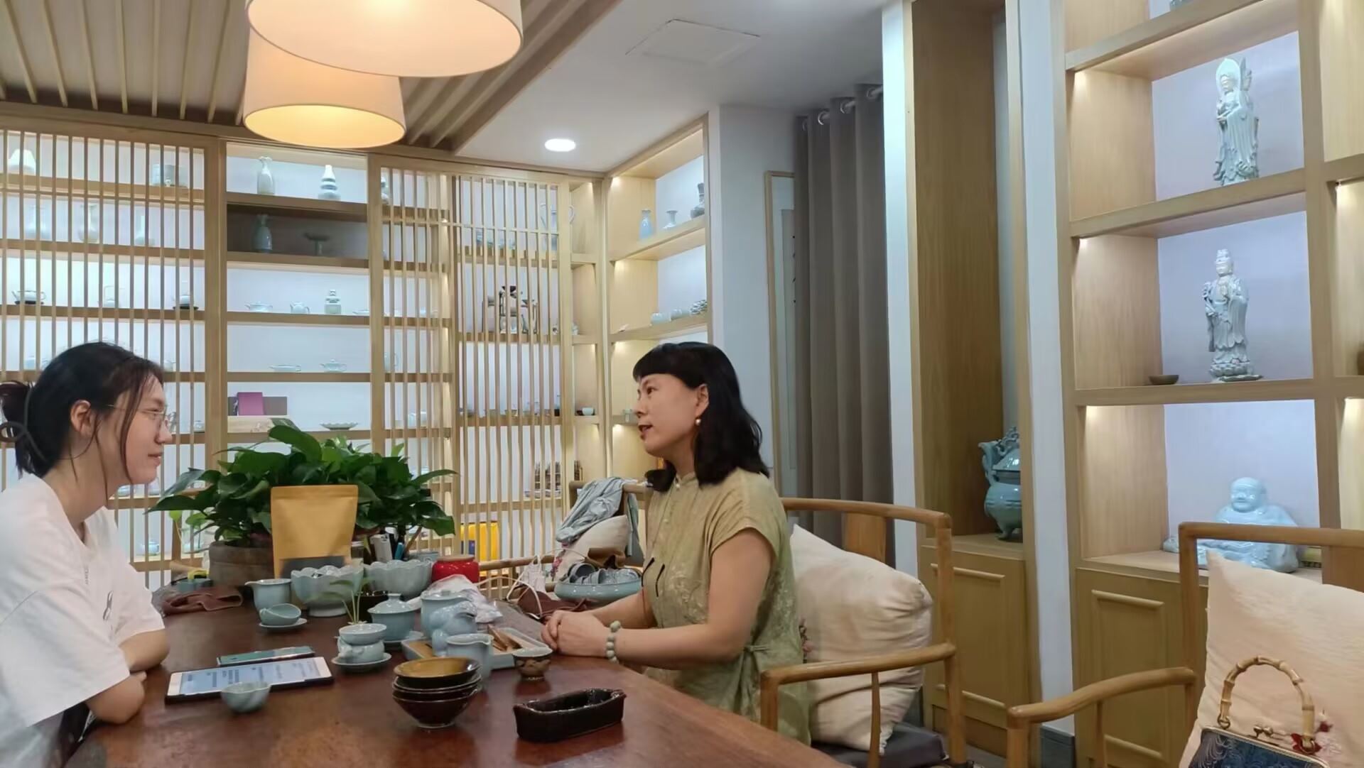 ������ɼ�ˇ���l(f��)�P(y��ng)���A����