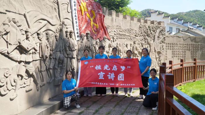 ׷���tɫ���E �����L������