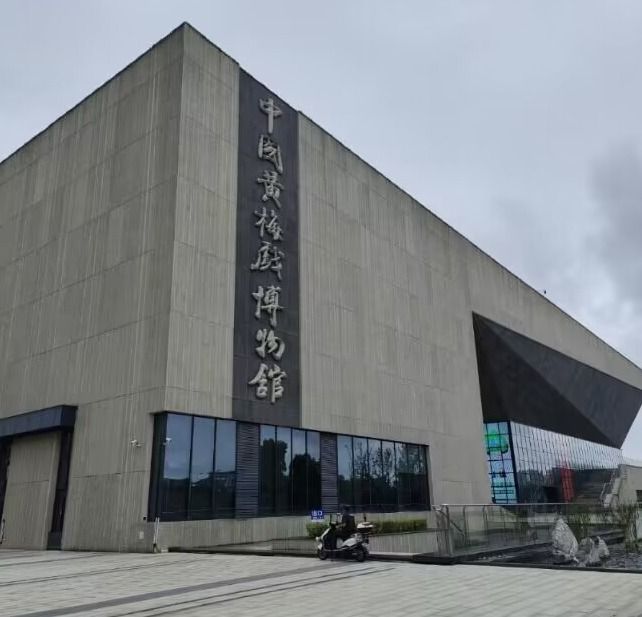 �۽���悰lչ���������d�{�D�����r���Ї����y�Ļ��S÷��Ă����c��P��r�{��