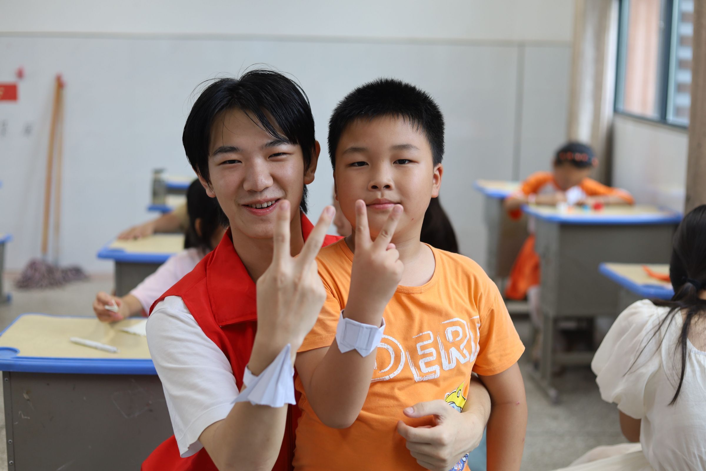 ���t(y��)�ɿɉ��߲ʼ��ڣ��Ԑ��x���l(xi��ng)�����d�����Ĝ�ů��ͯ���`