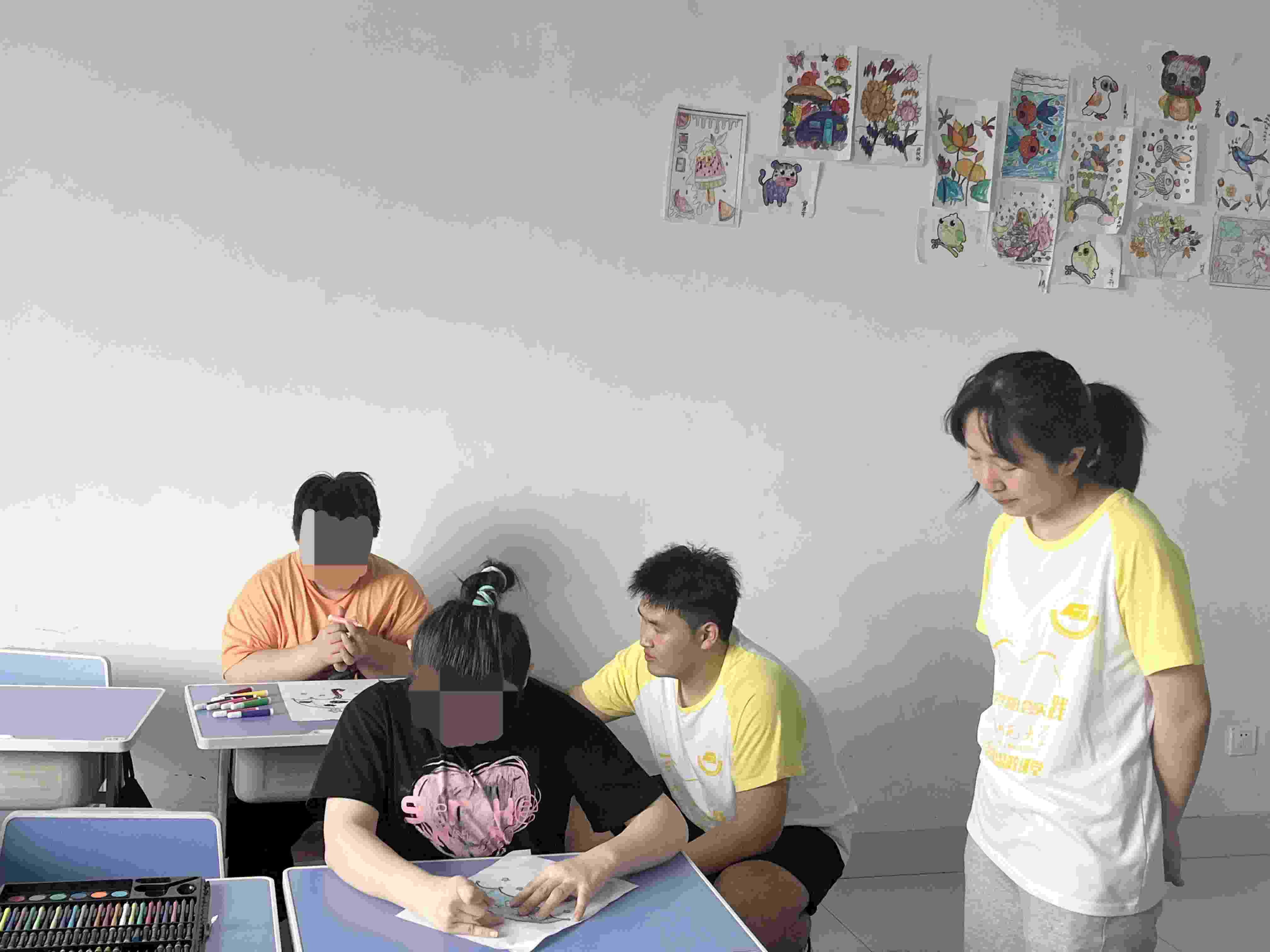 �L����£�����o�ޡ���Ӌ�ŌWԺ��ɽ�|�I�ݲʺ�e�̱�����������`�F�