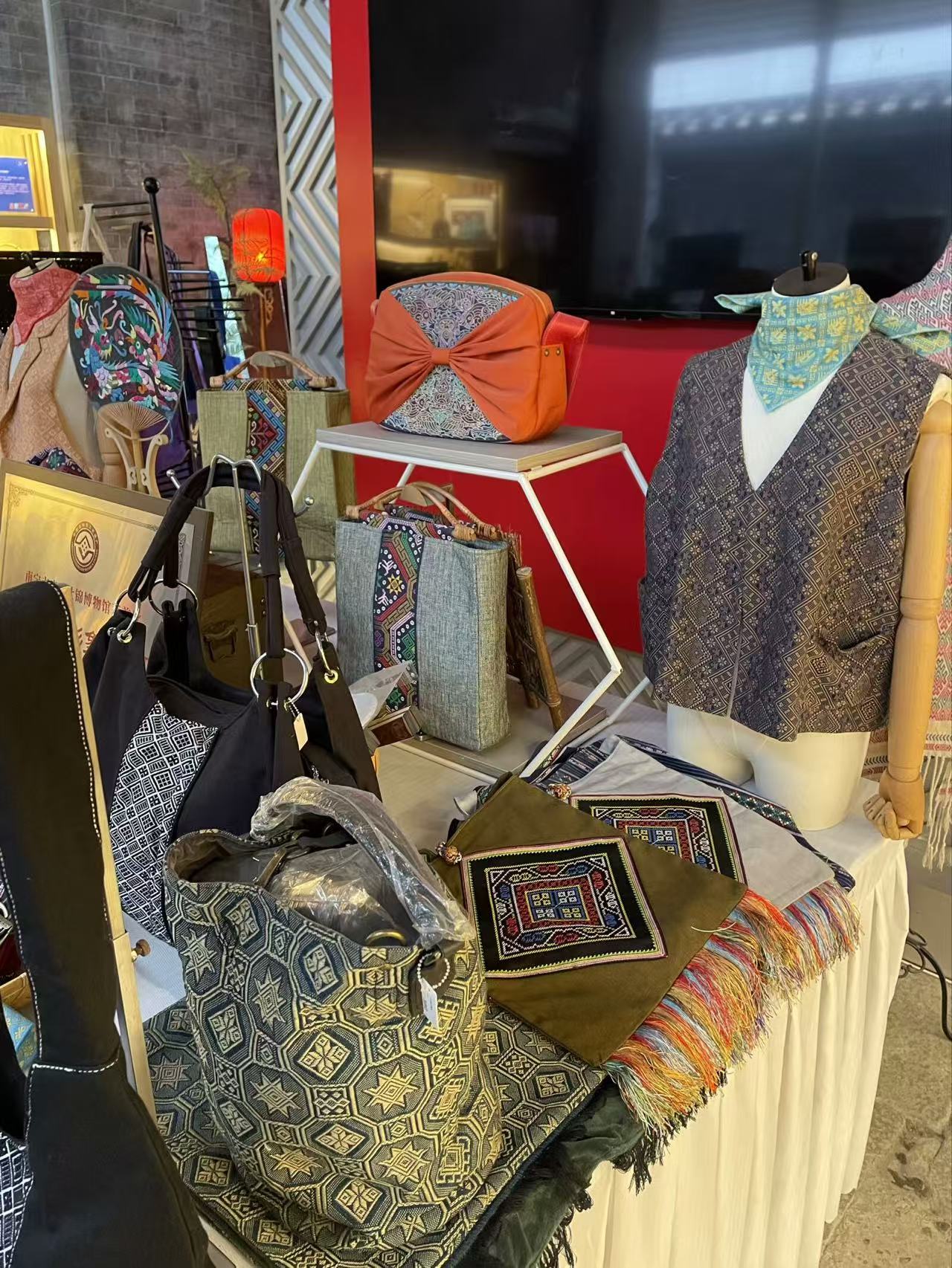 �V��������W���y��ż����F꠸��V���ό��_չ������`�{(di��o)�л�ӣ�ǧ�꿗���Ļ��\������̽��������;