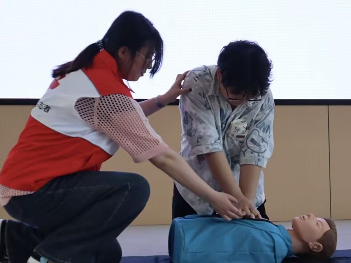 �������o�M�༉���������������g