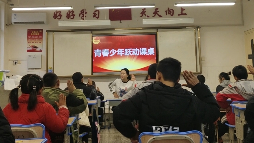 �d����֮ɽ������ů���l(xi��ng)