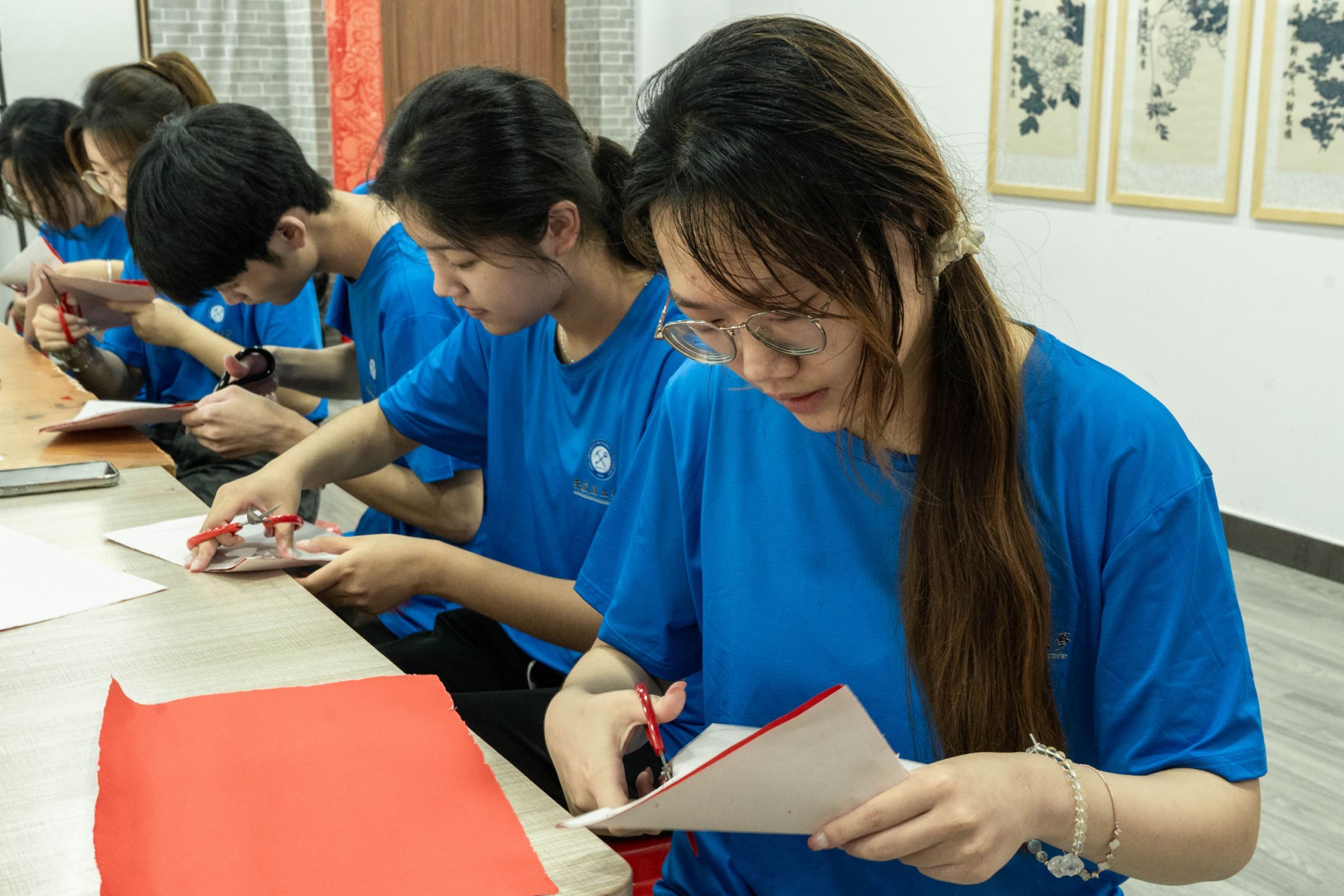 ����������W���`�F��̽���׼����������x���z��������