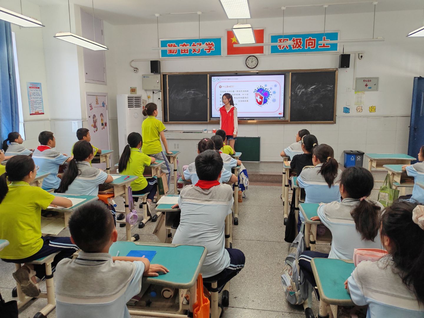 ����֪�R����ӛ������֮·�_����