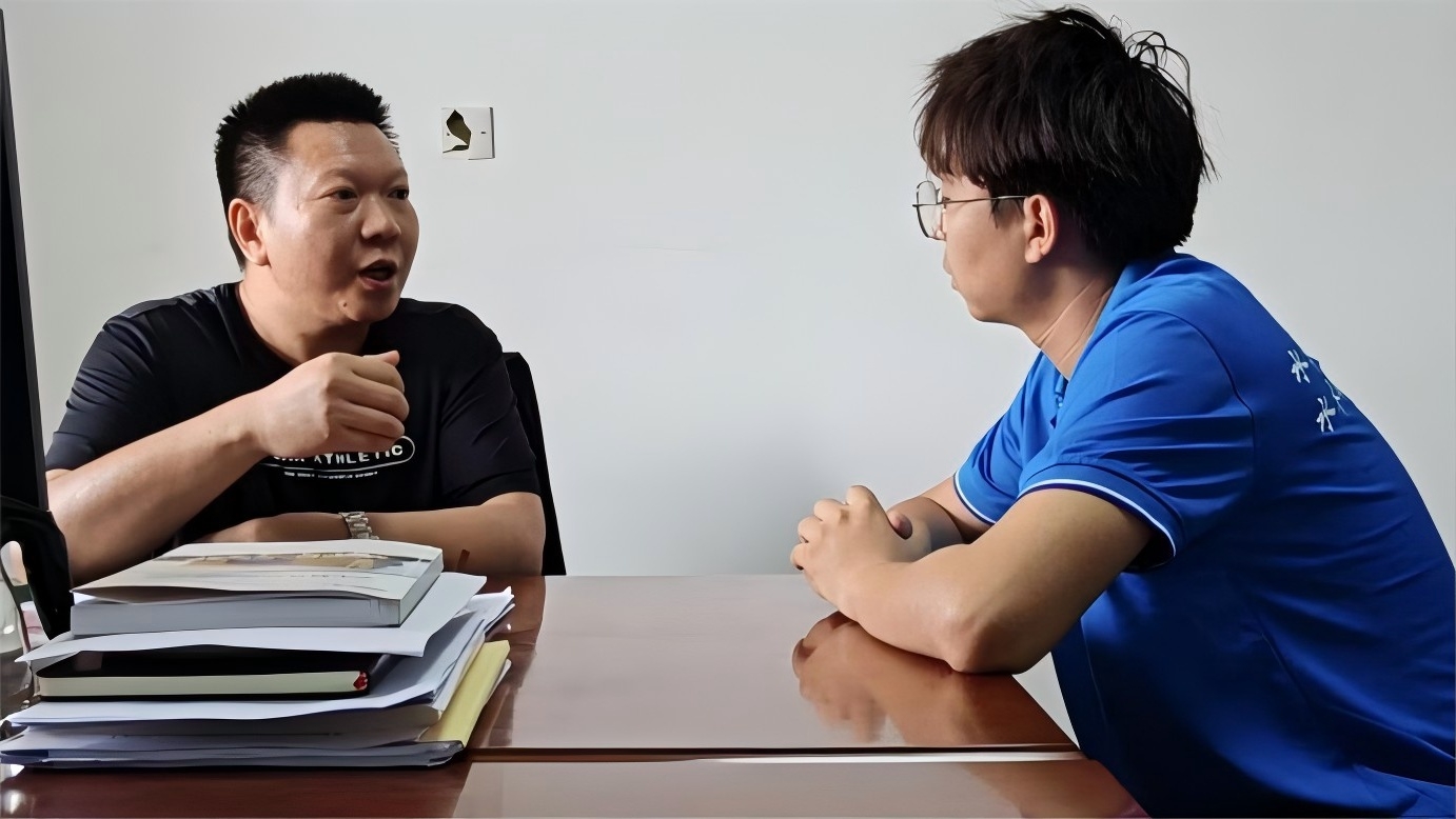 �L����ľ��W����У�������ώ�