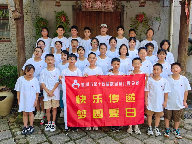 ����ů��չ��ģ��tɫ�Ļ���ͯ��