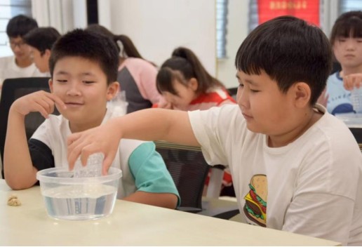 ����ʺ纆(ji��n)ֱ̩���������S�����Ƽ���W(xu��)һ���w�(y��n)������������