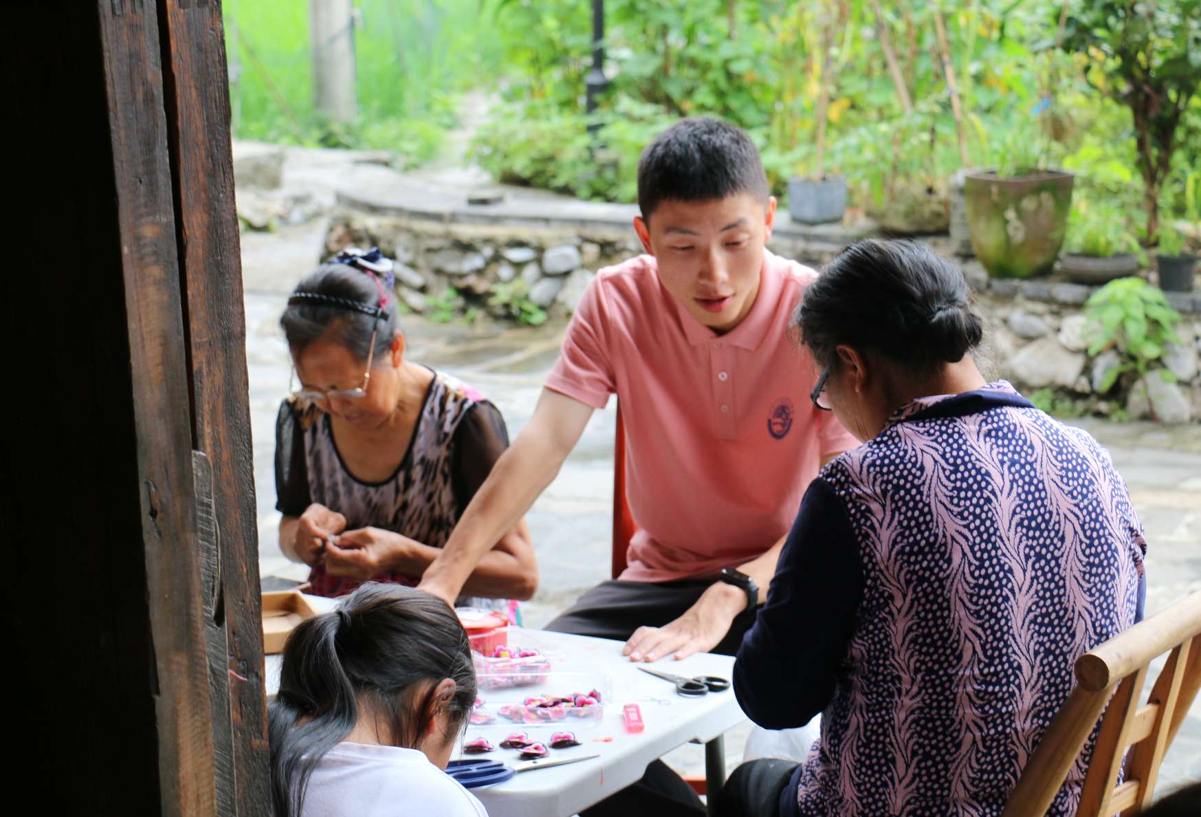 �������C��������l