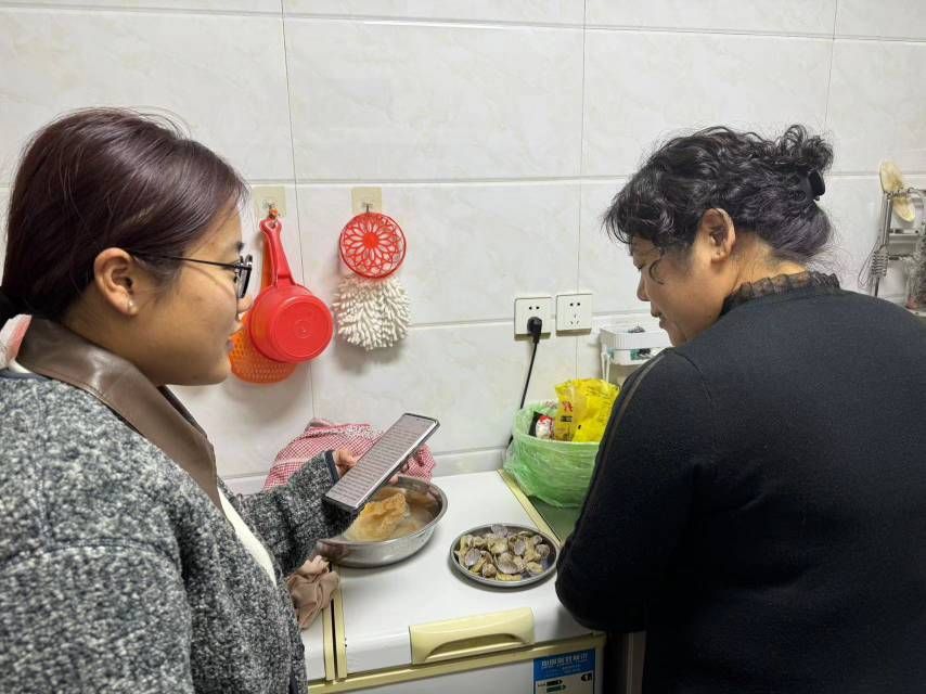 �Գ�ʳ��������p��ʳ�����M