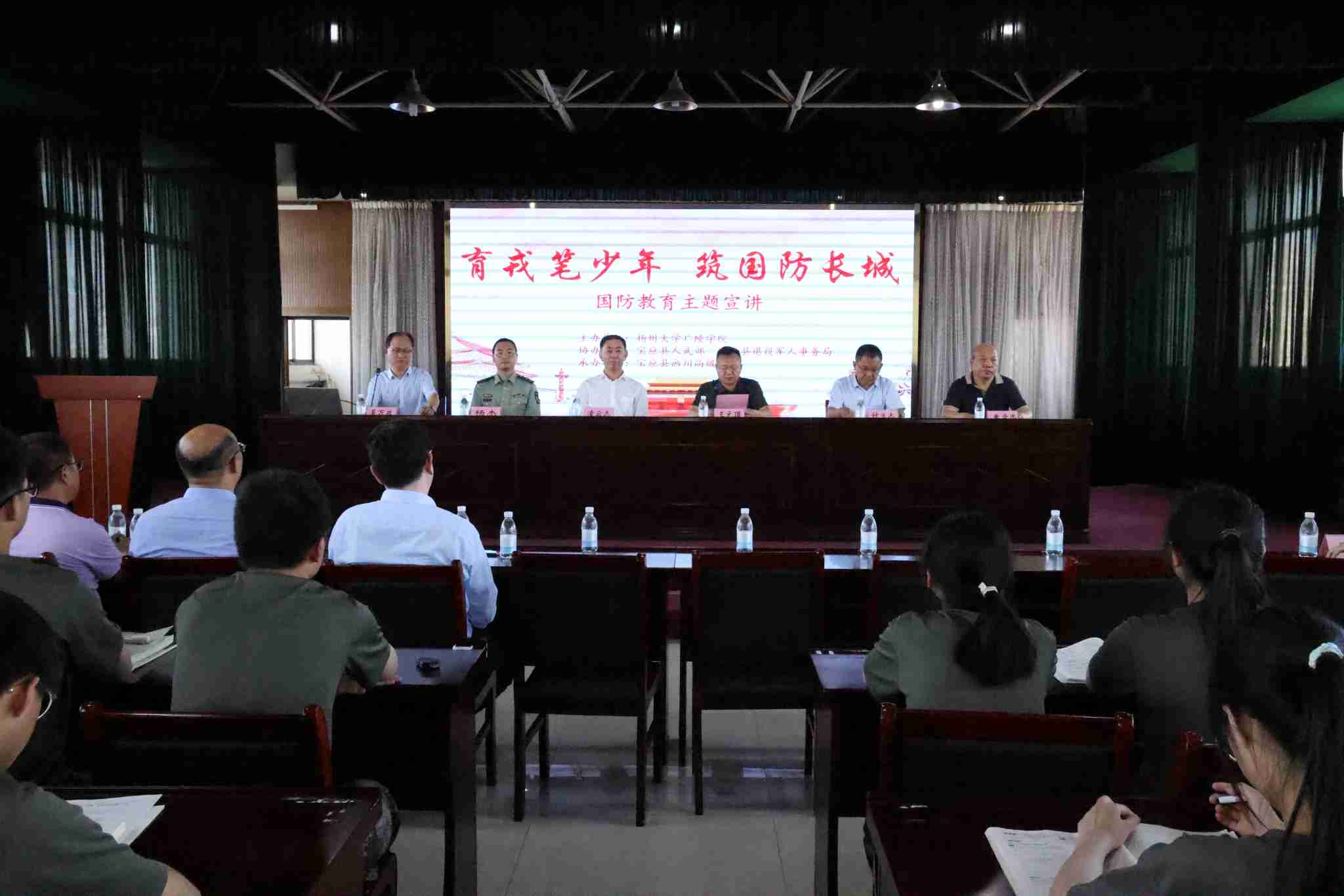 ���������MУ�@ ͬ�Ĺ���������