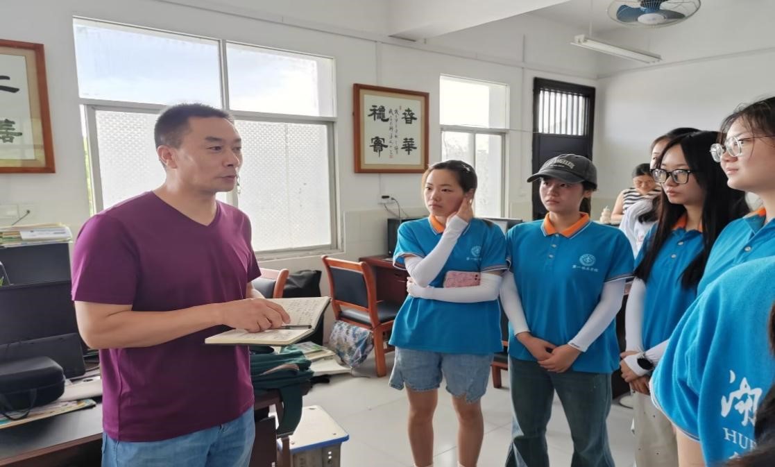 �����t(y��)ˎ�WԺ�ǻ�����������`ꠡ����c�c�ǻ�ȼ������֮��