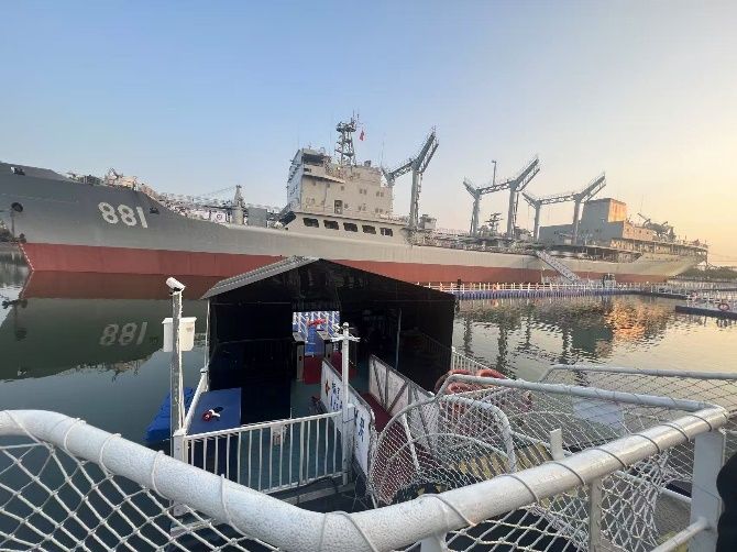 ̽��̩�ݺ�܊Şͧ�Ļ��@������܊���񣬼�ȡ�^�M����