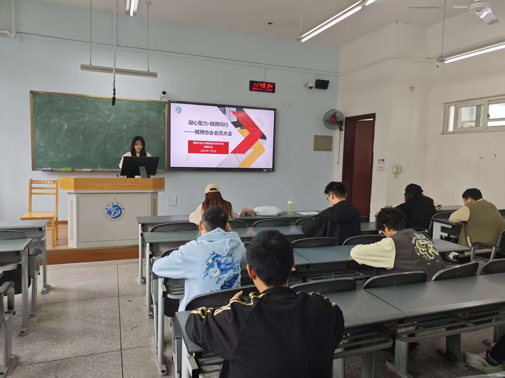 ƅf(xi)(hu)_(ki)W(xu)״Ε(hu)T(hu)ľm(x)(xi)ƪ