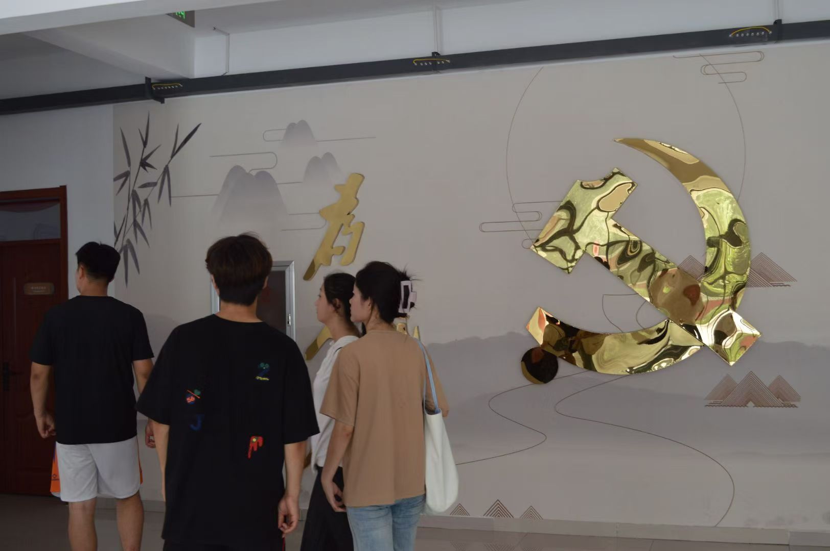 �w�B����������ഺ���`�������ʉ�֧��ꠅf�������l���Ļ�