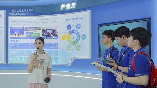 ���ݵ��壺�۽��K����ɫ�a(ch��n)�I(y��)��(y��u)�ݣ������㱱���������桱