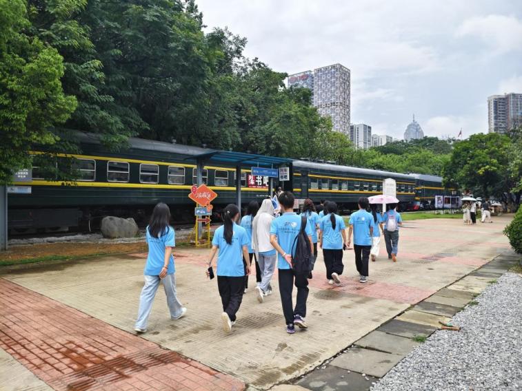 �𹤌W��̽�������p�����^�����Iӛ���c������ѽ���