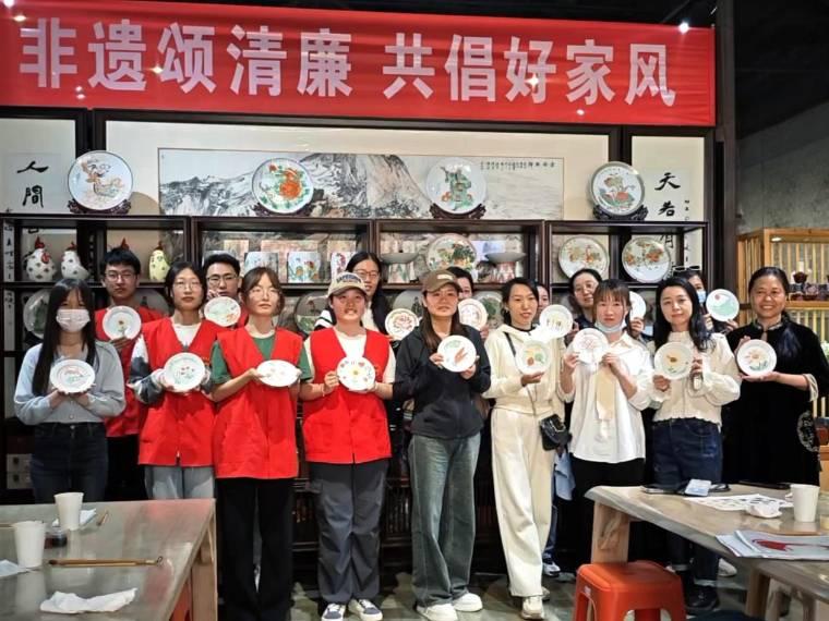 �����z֮�ã��Ļ����ġ�־Ը���ջ��