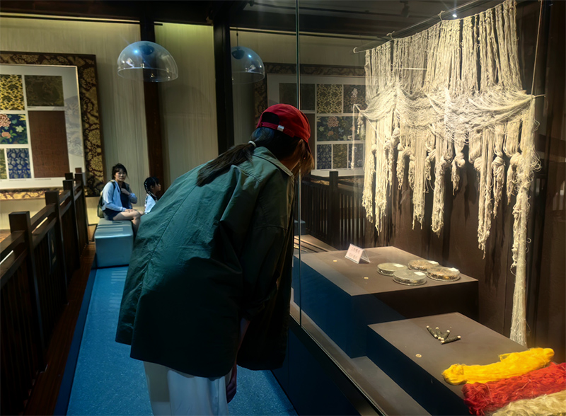 �Ž񿗉�(m��ng)��Ʒ�z�}֮����������Ļ�