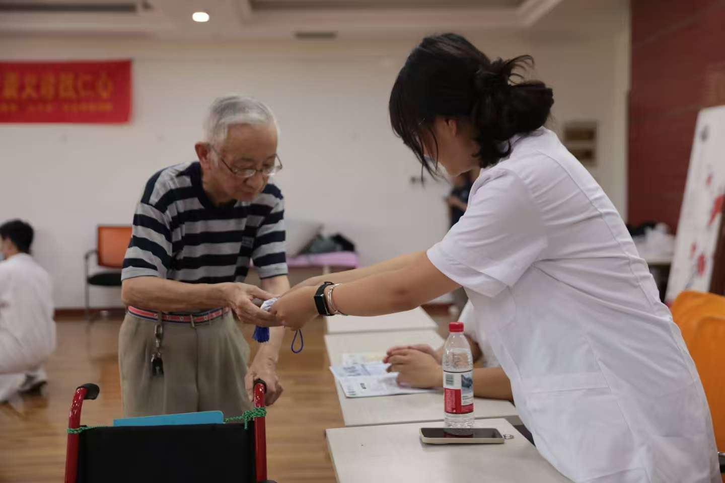  �������tˎ��W���`�F��̽�}�°��t�W�����ķ���ɣ��