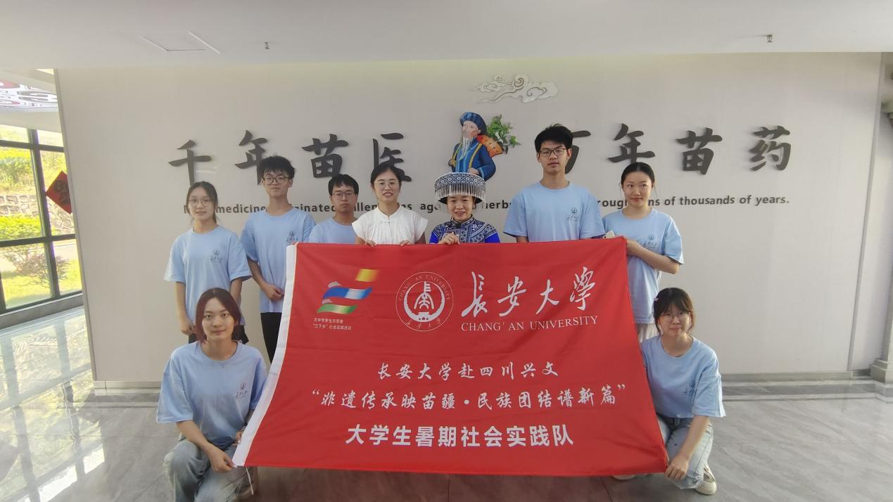 �L(zh��ng)����W(xu��)���Ĵ��d�ġ����z����ӳ�置������F(tu��n)�Y(ji��)�V��ƪ���������(hu��)��(sh��)�`�(du��)̽�L���t(y��)�Ļ���̽�����аl(f��)չ