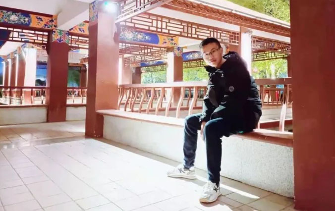 ��ѩ���ԭ�����ഺ����